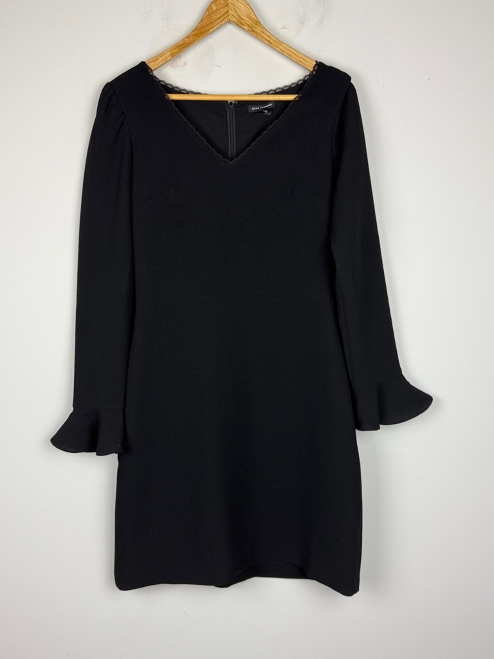 Club Monaco Black Bell Fluted Cuff Dress Size 2
